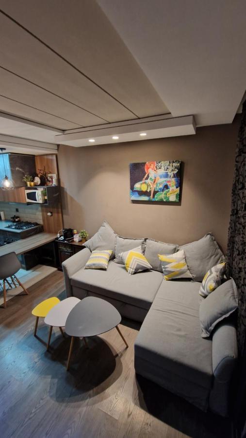Cosy Appartement Au Centre De Casablanca Exterior photo